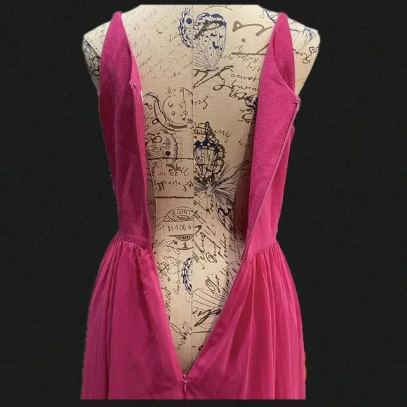 Dress The Population Alicia Bright Fuchsia Fit and Flare Midi Dress Small Party - Picture 2 of 16